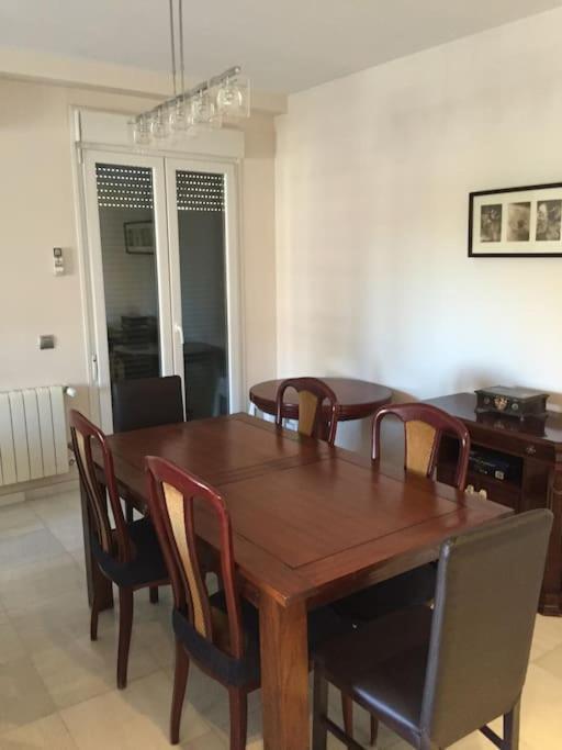 Ferienwohnung Amplio Piso En Nervion, Excelente Zona De La Ciudad. Sevilla Exterior foto